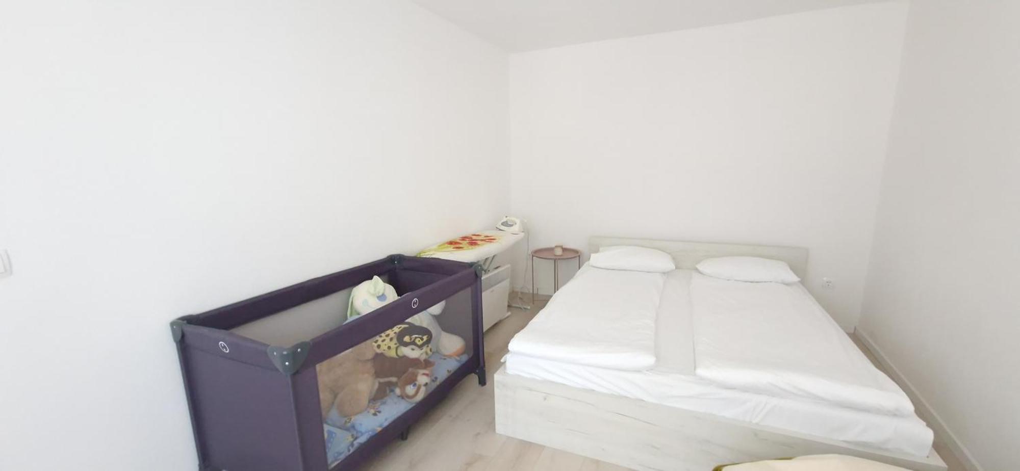 Family Apartment With Garden Сараево Номер фото